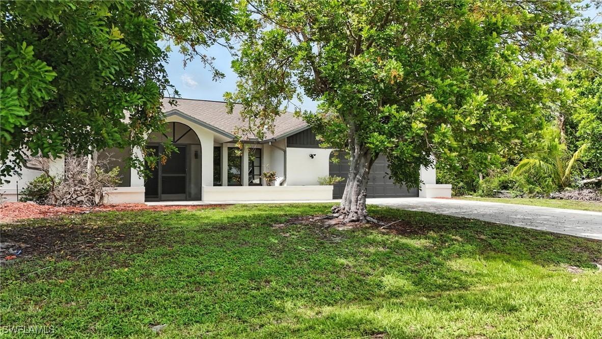 9041 Tangelo Blvd., Fort Myers, FL 33967