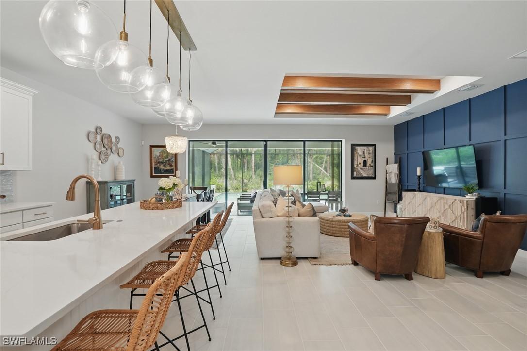 10415 Ventana Ln., Naples, FL 34120