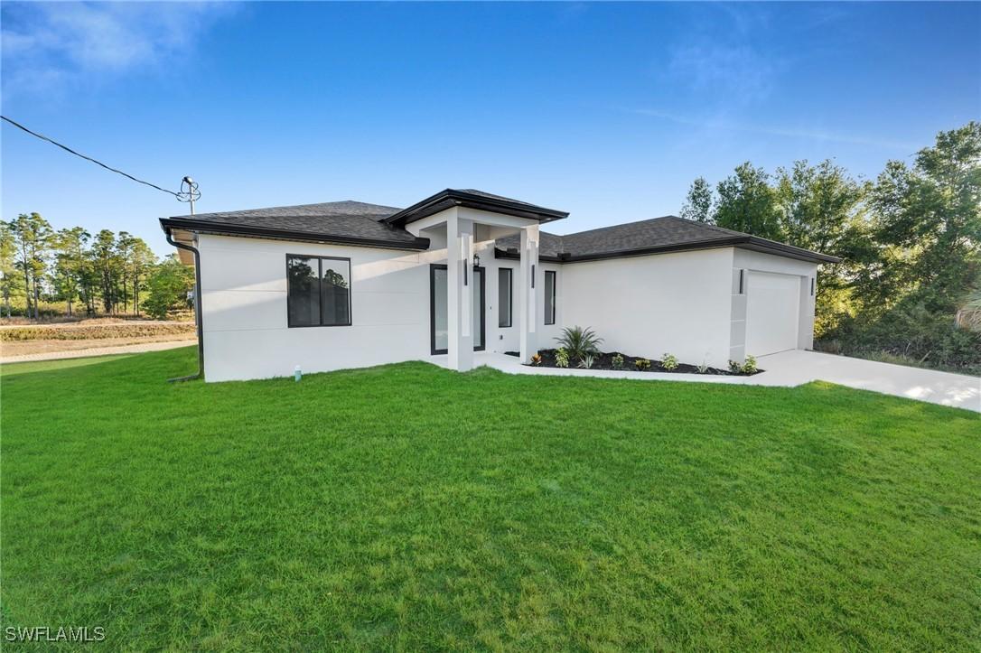 2106 W 18th St., Lehigh Acres, FL 33972