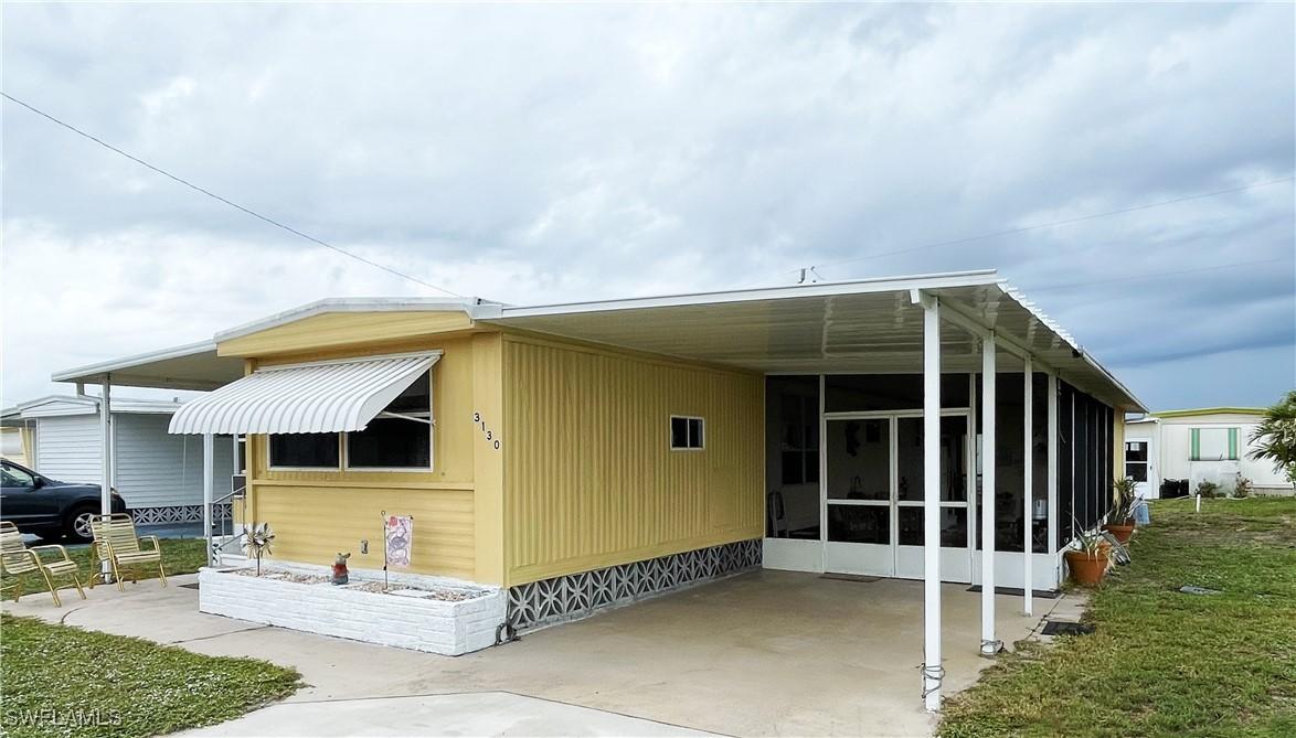 3130 Venus Ln., North Fort Myers, FL 33903