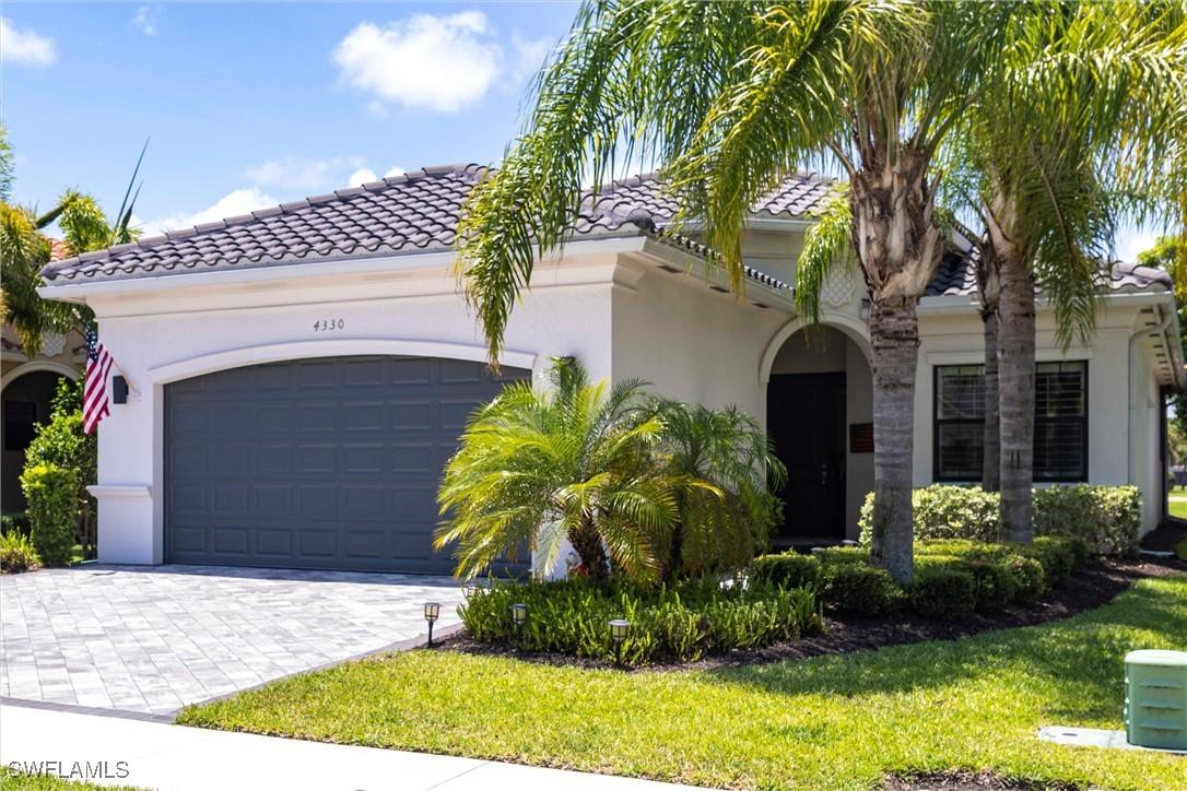 4330 Aurora St., Naples, FL 34119