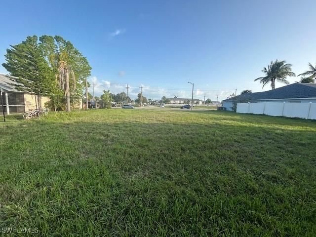 933 Cape Coral Pkwy., Cape Coral, FL 33914