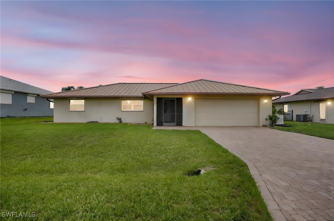17556 Laurel Valley Rd., Fort Myers, FL 33967