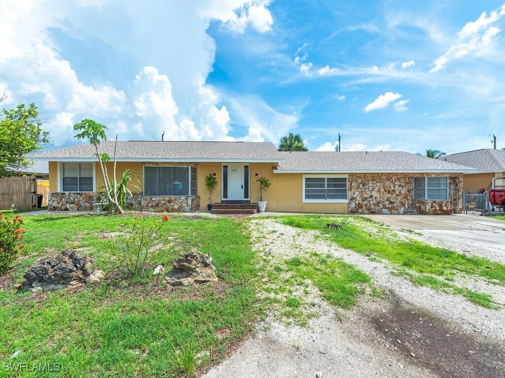 11596 Pawley Ave., Bonita Springs, FL 34135