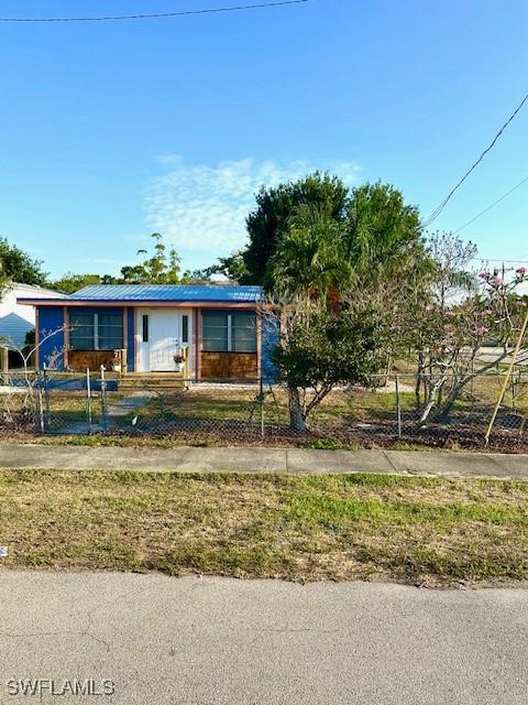 261 Redlin St., North Fort Myers, FL 33903