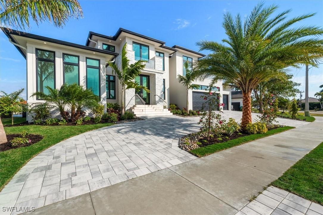 109 S Seas Ct., Marco Island, FL 34145