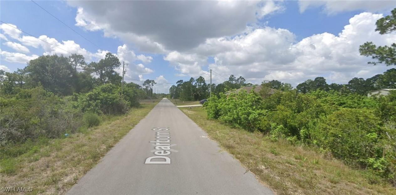 1071 Dearborn St., Lehigh Acres, FL 33974