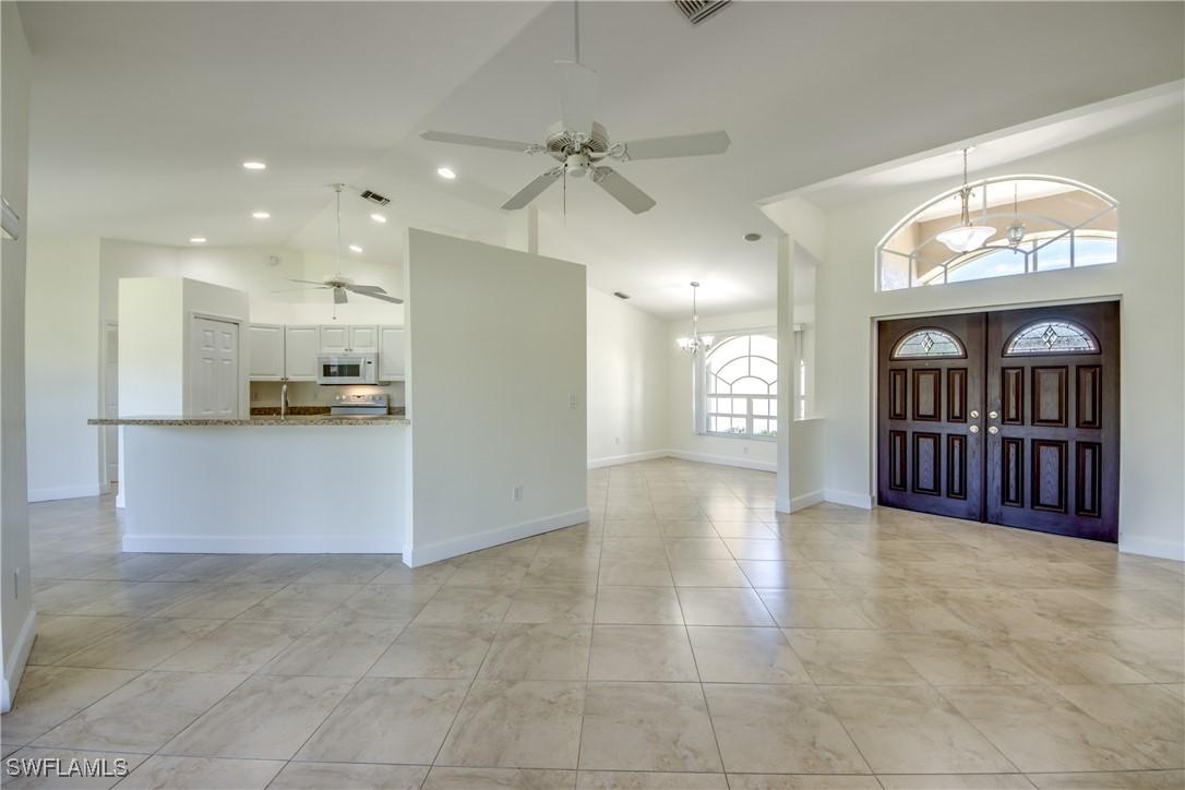 1101 SE 14th Ter., Cape Coral, FL 33990