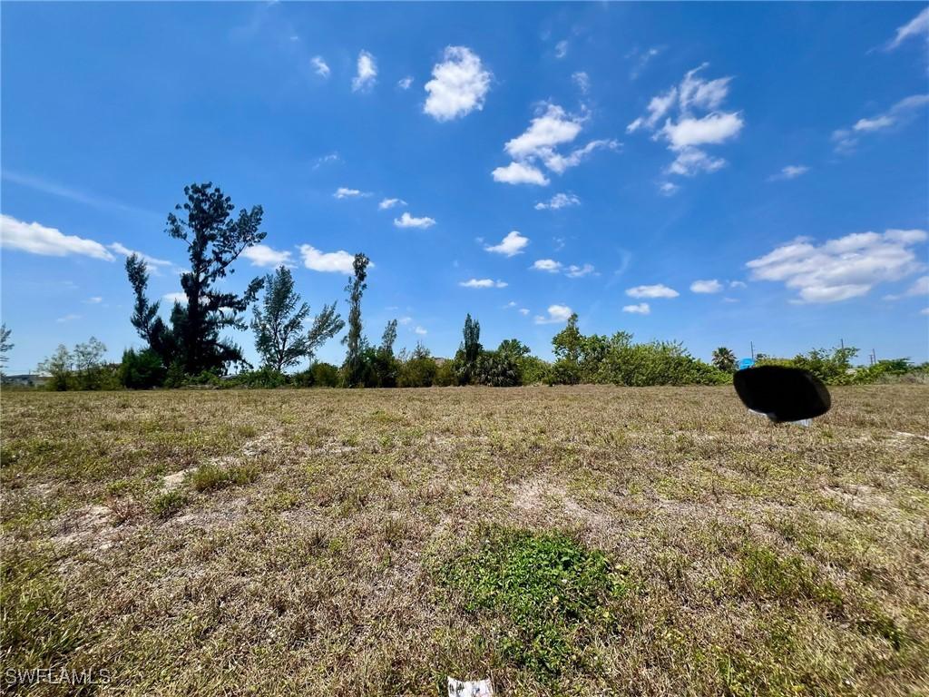 2234 NW 2nd Ave., Cape Coral, FL 33993
