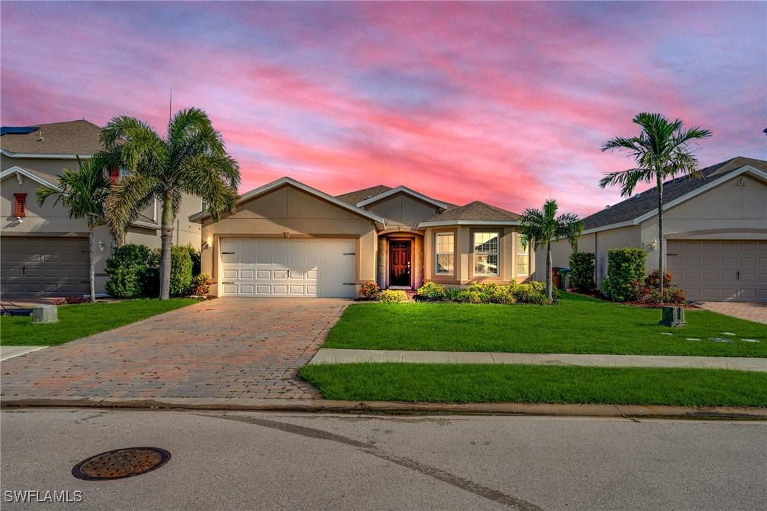 3477 Acapulco Cir., Cape Coral, FL 33909