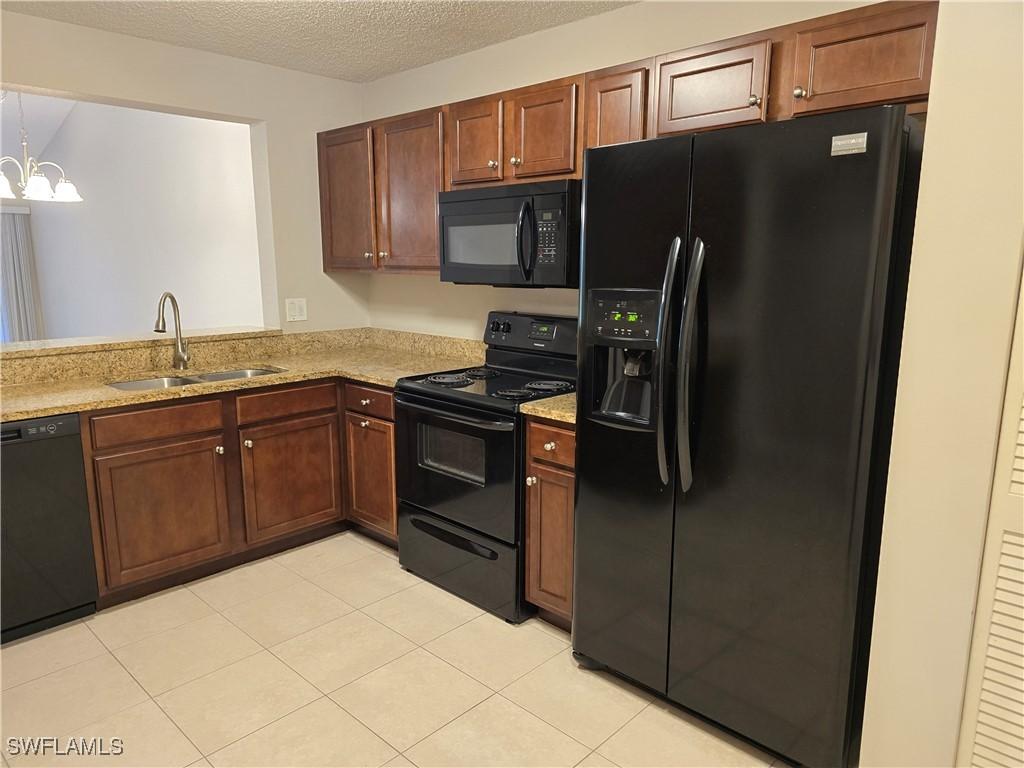 605 Squire Cir. #203, Naples, FL 34104