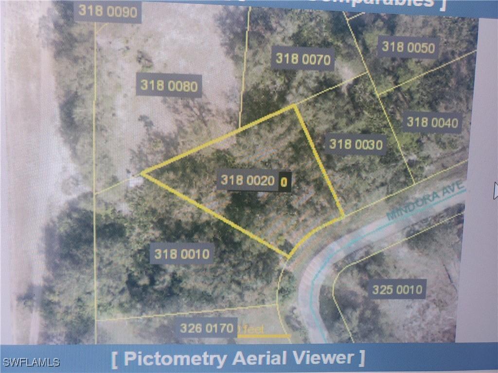 728 Mindora Ave., Lehigh Acres, FL 33972