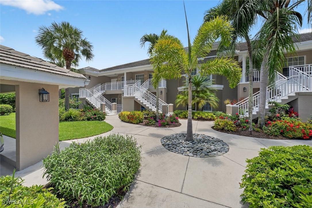 1940 Willow Bend Cir. #102, Naples, FL 34109