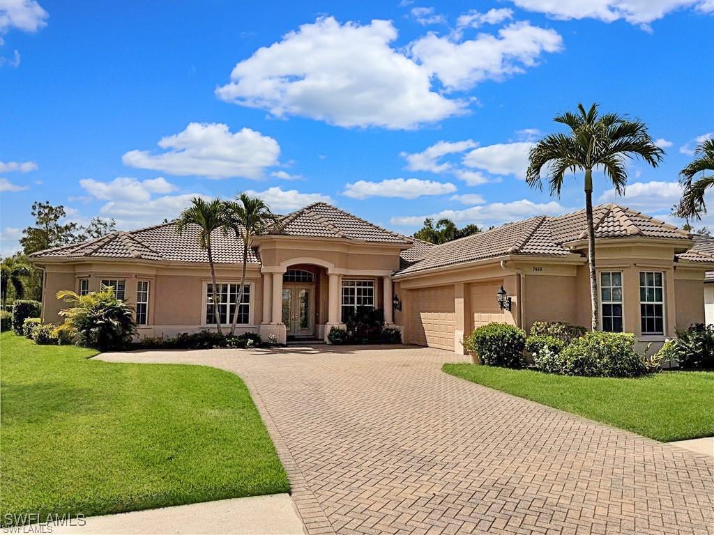 7488 Treeline Dr., Naples, FL 34119