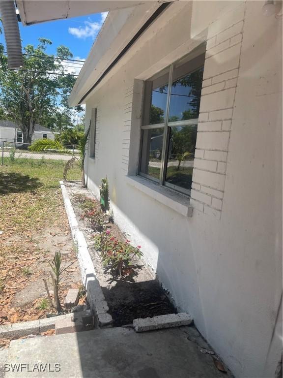 1605 Pawnee St., Fort Myers, FL 33916