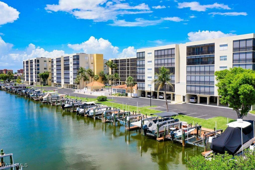 4491 Bay Beach Ln. #111, Fort Myers Beach, FL 33931