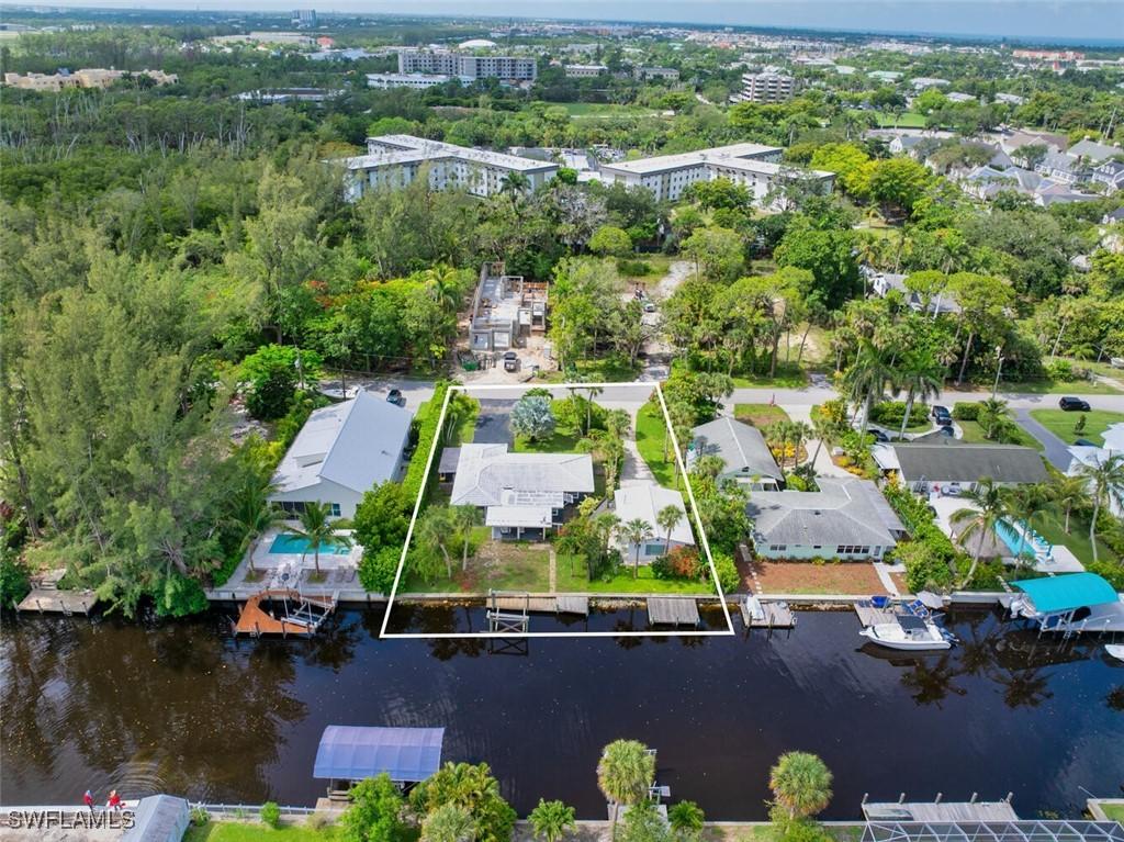 1483 Bembury Dr., Naples, FL 34102