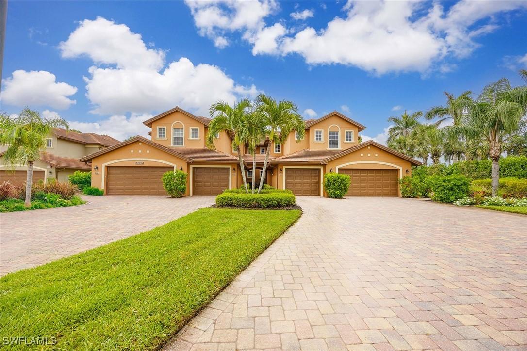 6637 Alden Woods Cir. #102, Naples, FL 34113