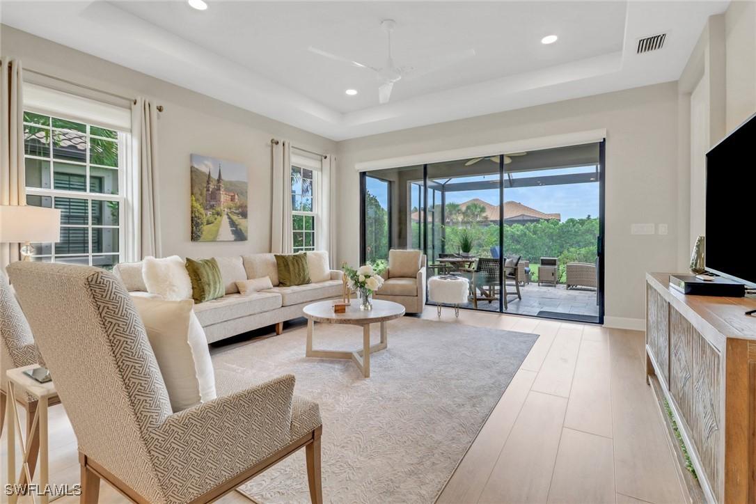 15146 Tolmino St., Naples, FL 34114