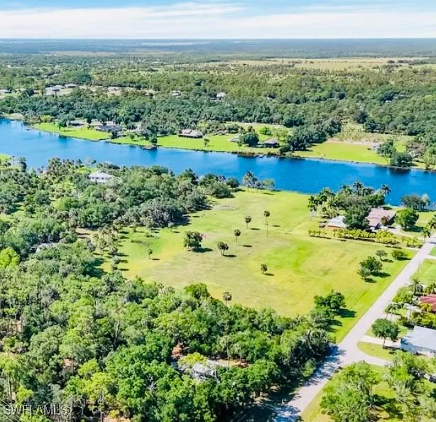 1912 Mitchell Ave., Alva, FL 33920