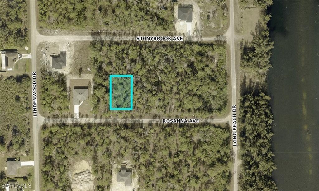 308 Rosanna Ave., Lehigh Acres, FL 33972