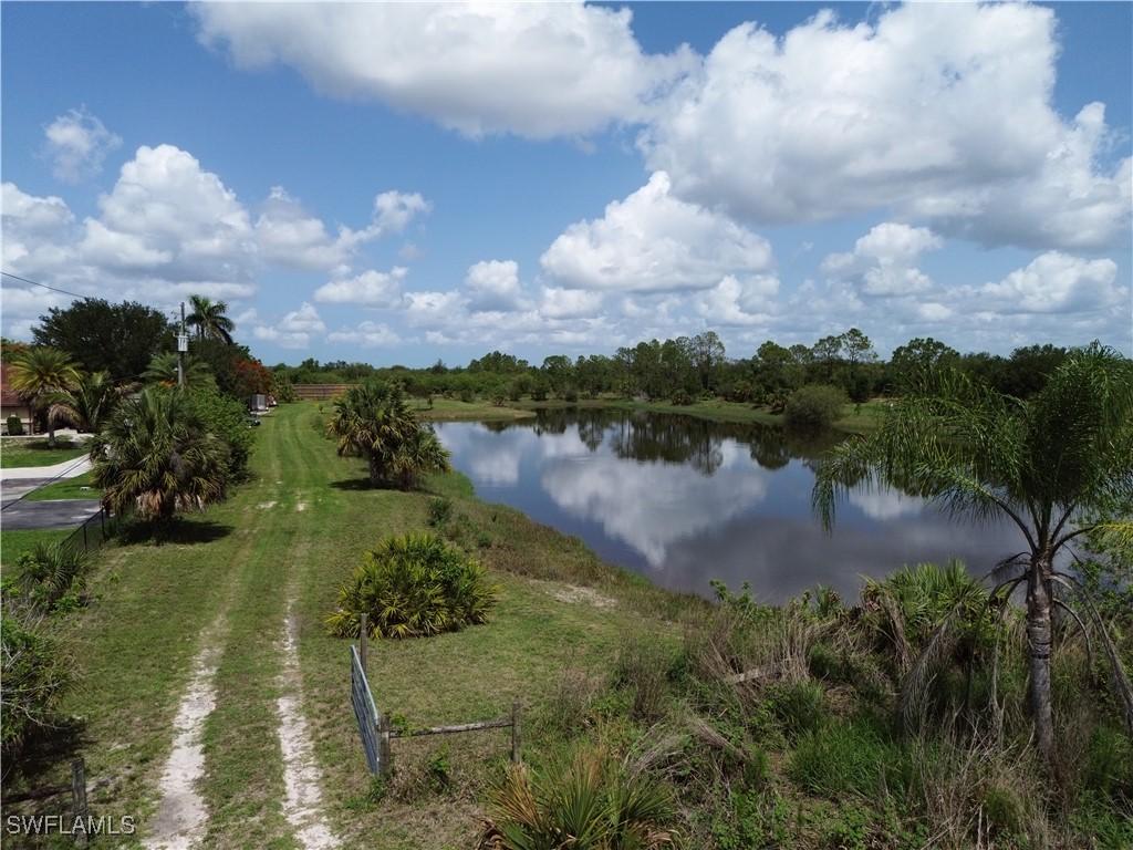 2305 Desoto Blvd., Naples, FL 34120