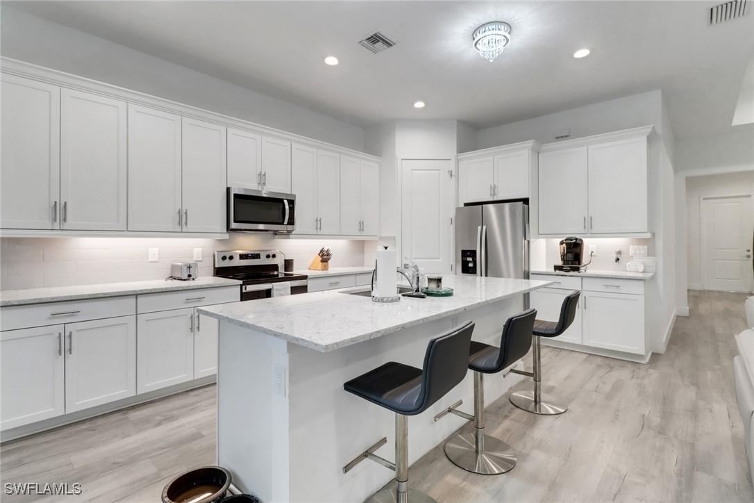 3320 41st Ave., Naples, FL 34120
