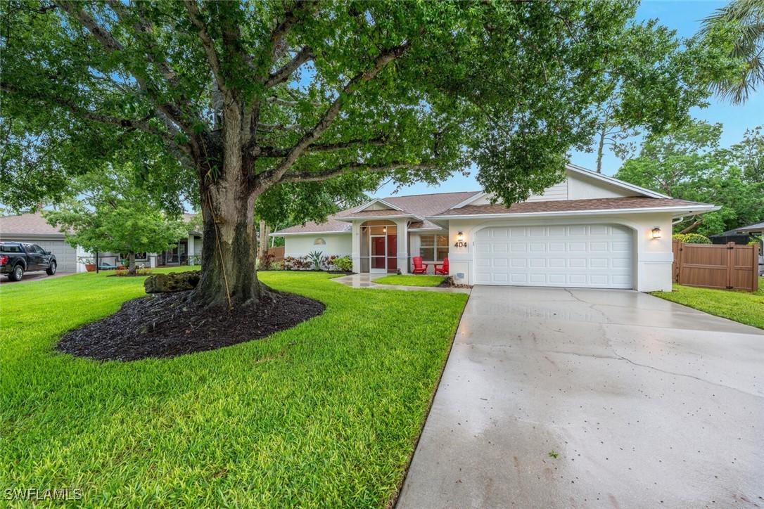 404 Ashbury Way, Naples, FL 34110
