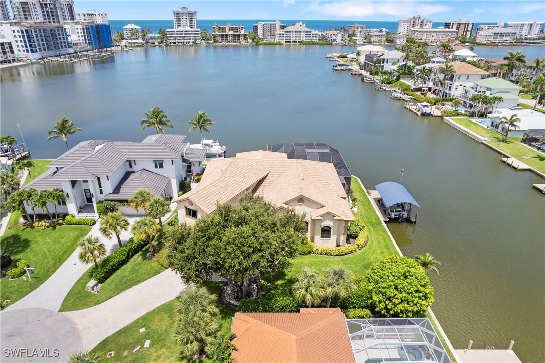 431 Palm Ct., Naples, FL 34108
