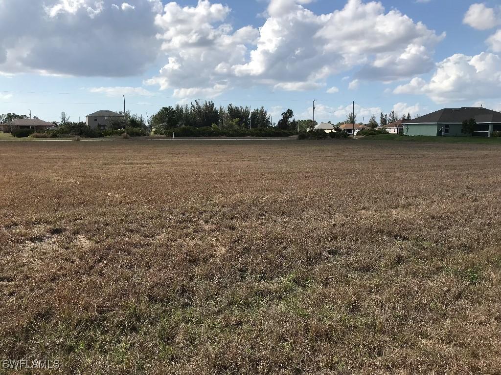 3814 W Gator Cir., Cape Coral, FL 33909