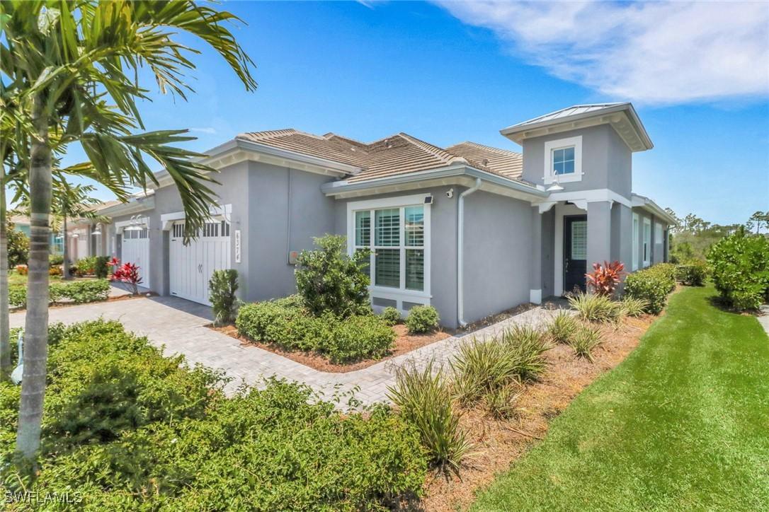 6374 Negril Isle Dr., Naples, FL 34113