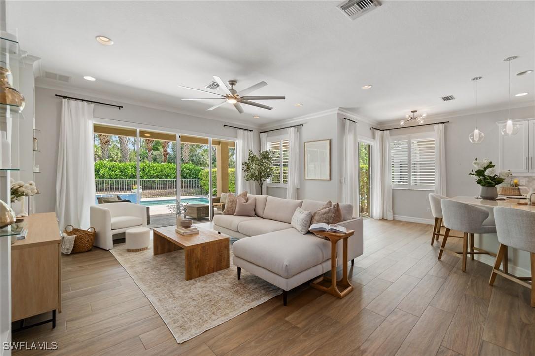 6737 Marbella Ln., Naples, FL 34105