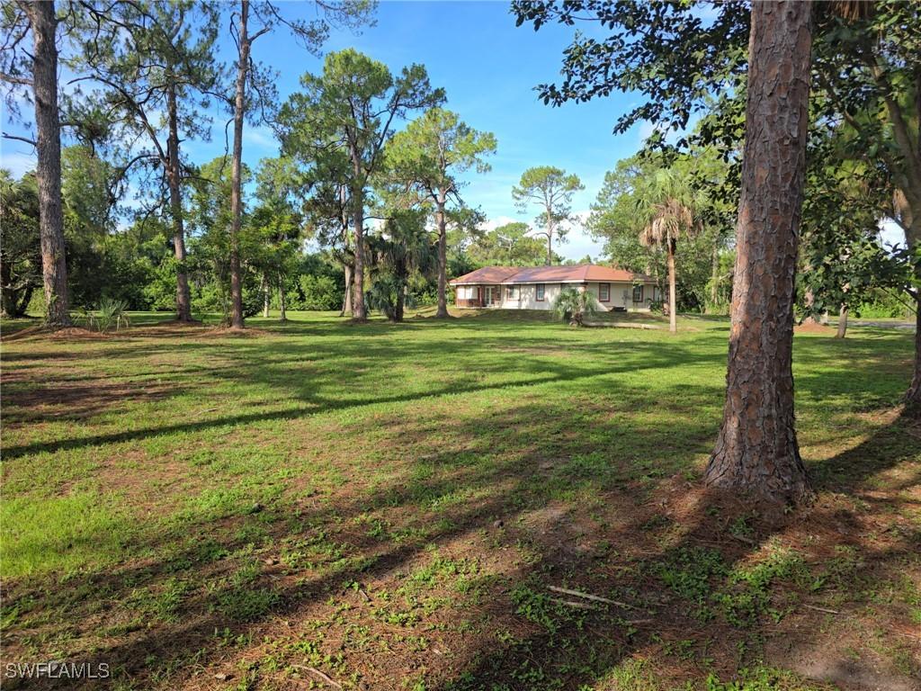 475 Weber Blvd., Naples, FL 34117