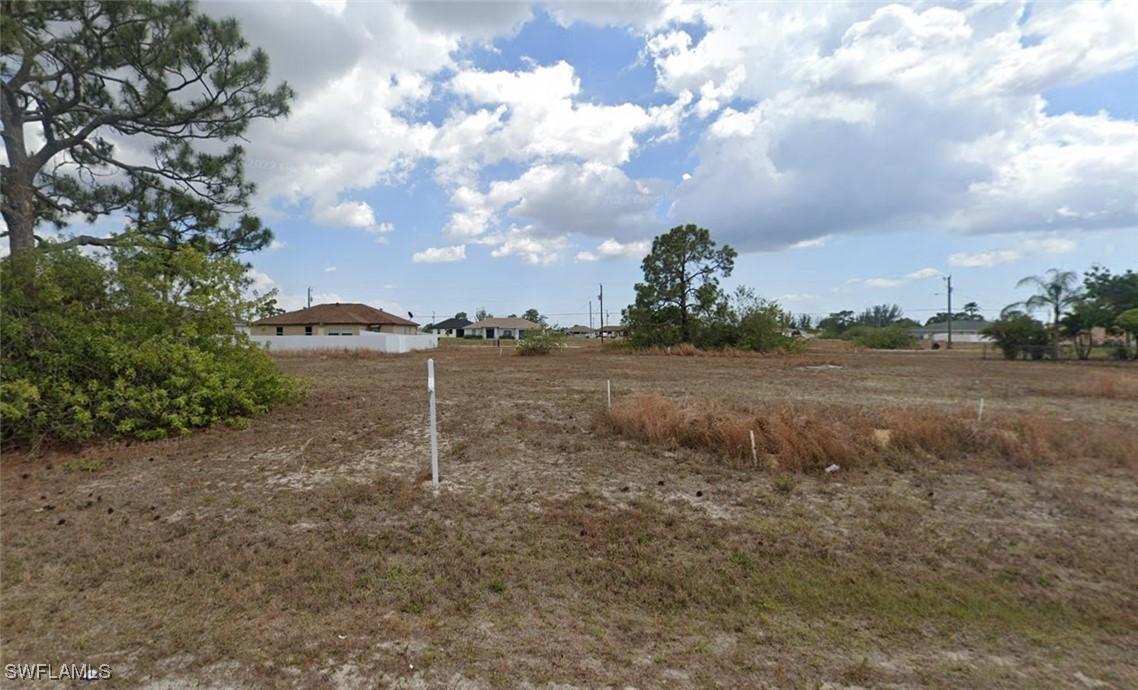 1702 NW 17th St., Cape Coral, FL 33993