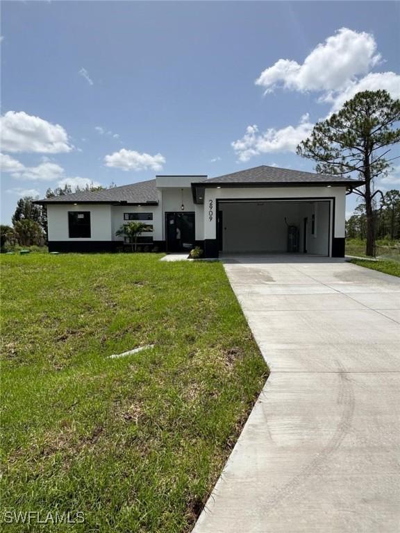 2909 Dora Ave., Lehigh Acres, FL 33971