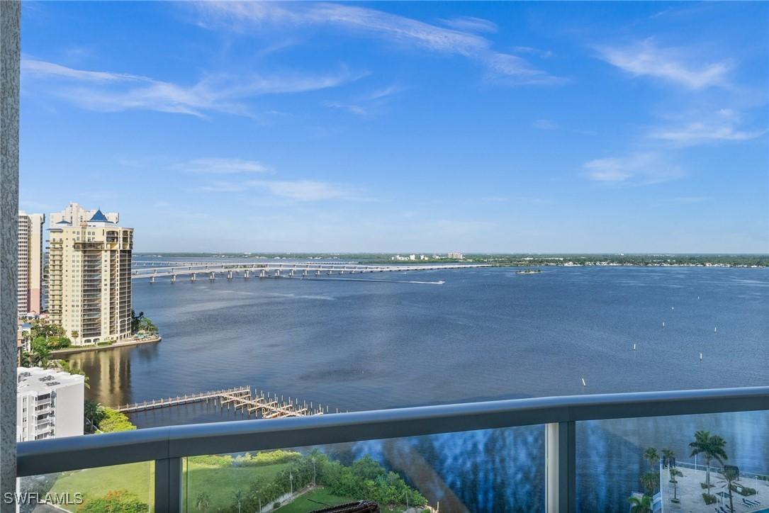 3000 Oasis Grand Blvd. #906, Fort Myers, FL 33916