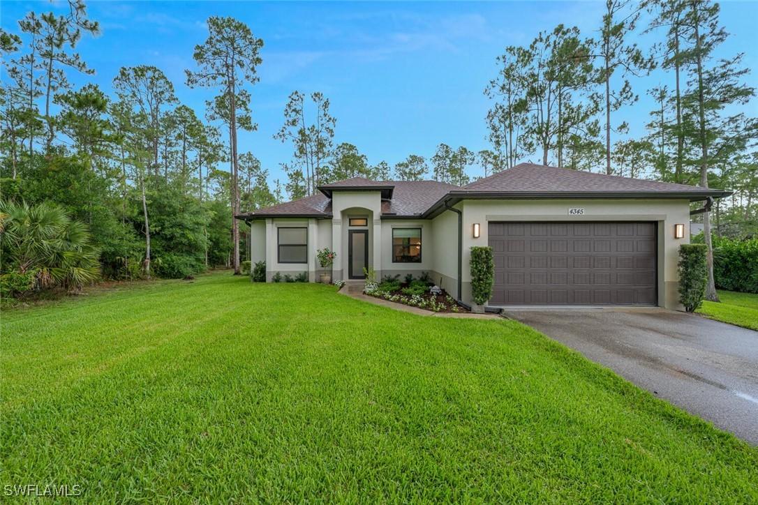 4345 6th Ave., Naples, FL 34120