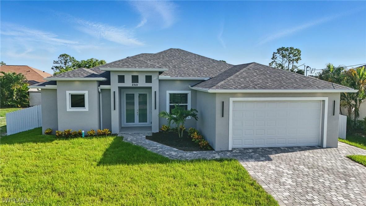 2301 NE 34th Ln., Cape Coral, FL 33909