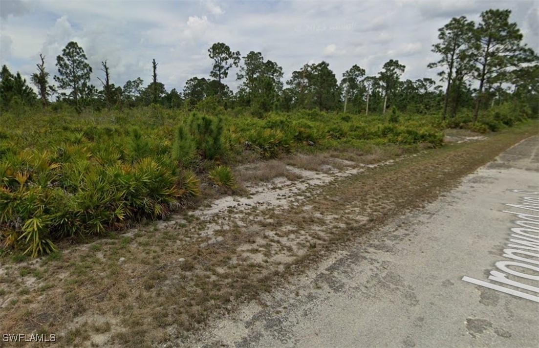 648 Ironwood Ave., Lehigh Acres, FL 33974