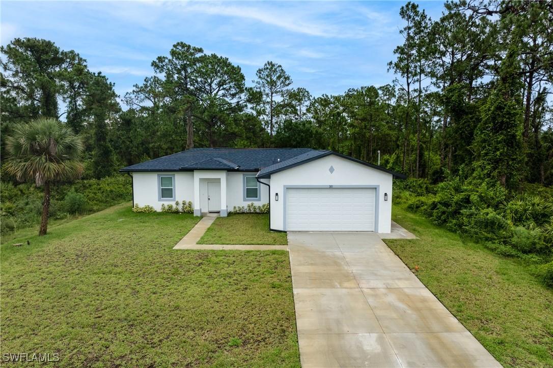 311 Long Ave., Lehigh Acres, FL 33974