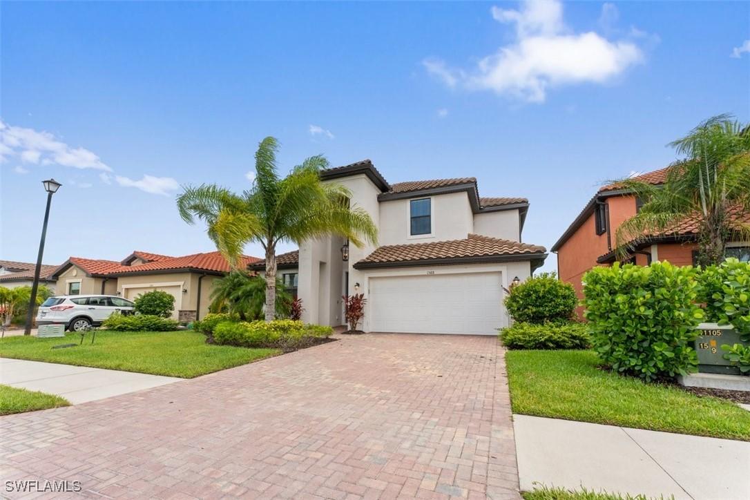 1588 Santiago Cir., Naples, FL 34113