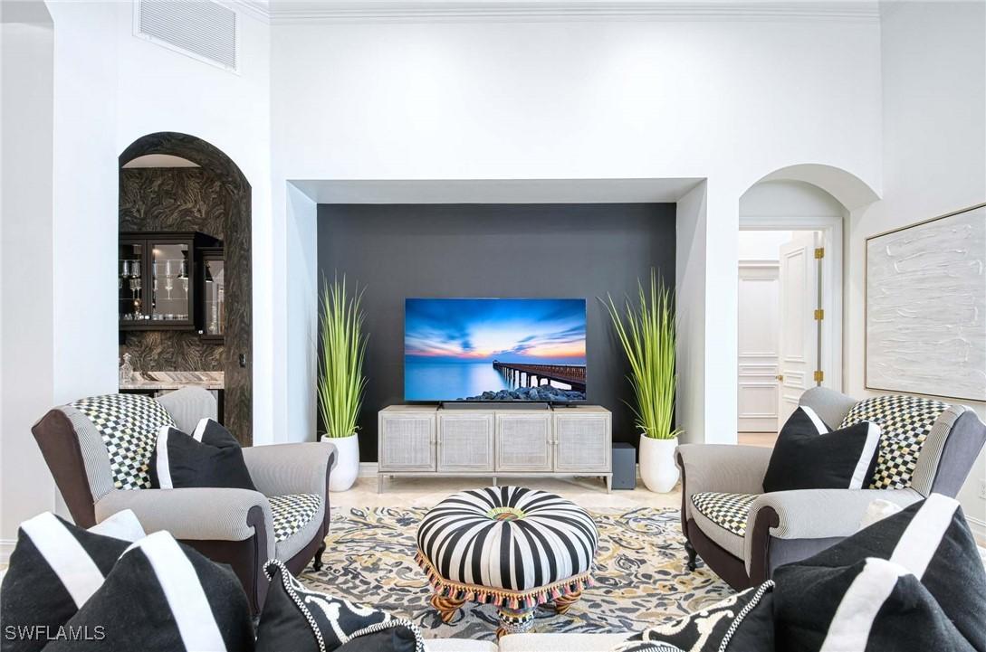 9013 Terranova Dr., Naples, FL 34109