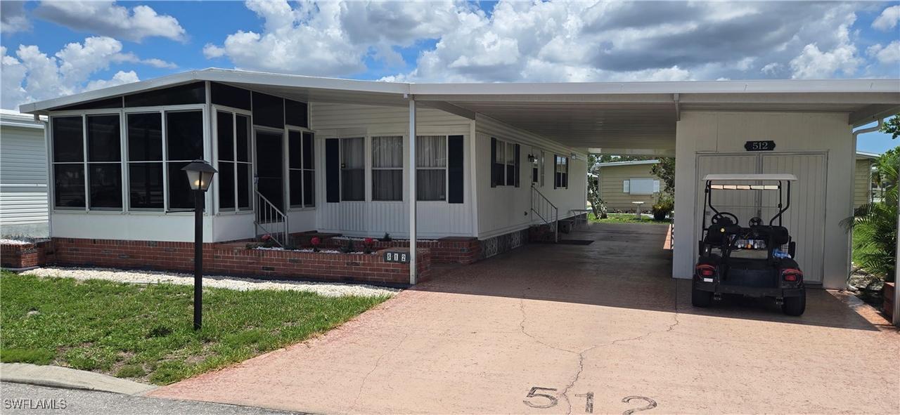 512 Crampton Ln., North Fort Myers, FL 33903