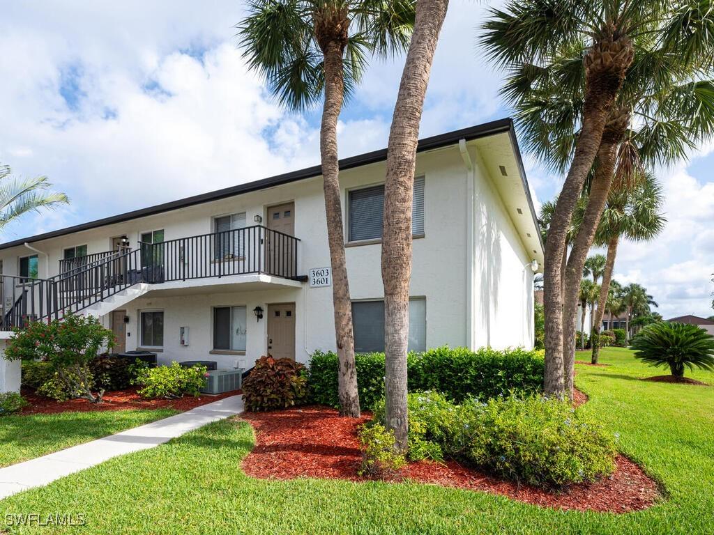 3603 Arctic Cir. #402, Naples, FL 34112