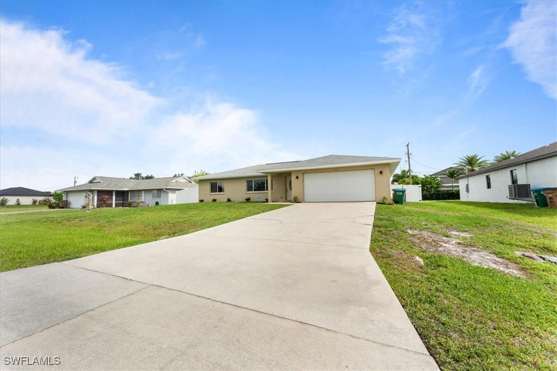 605 SW 18th Ter., Cape Coral, FL 33991