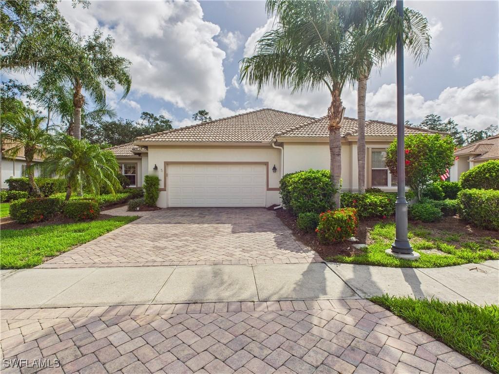11217 Suffield St., Fort Myers, FL 33913
