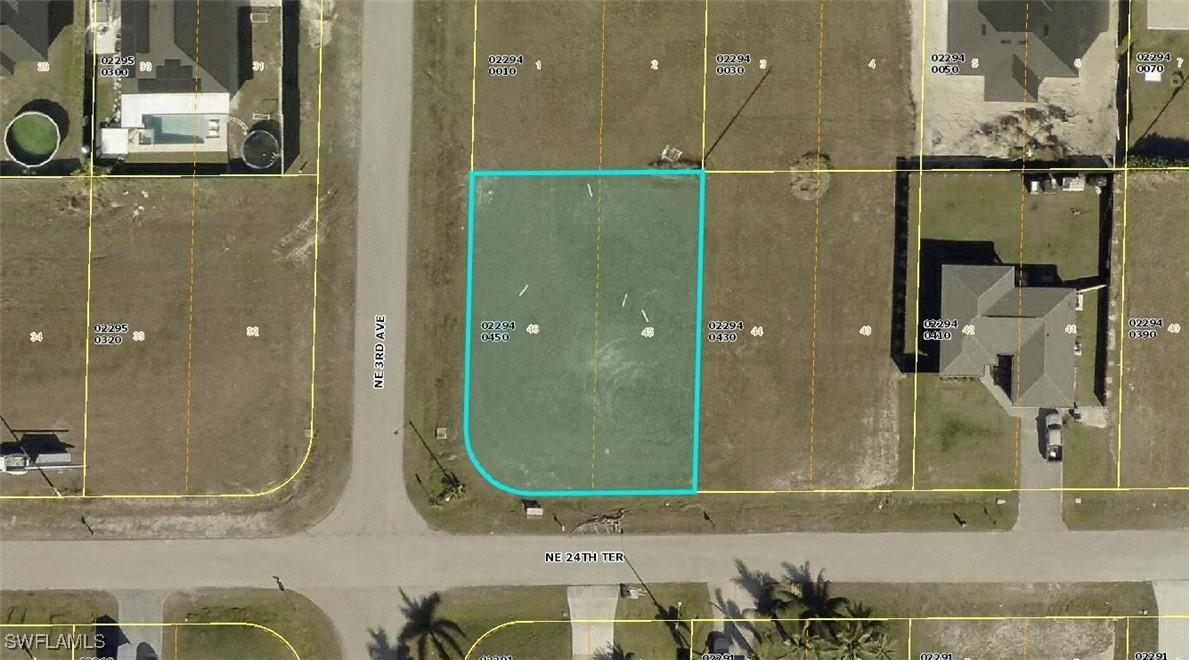301 NE 24th Ter., Cape Coral, FL 33909