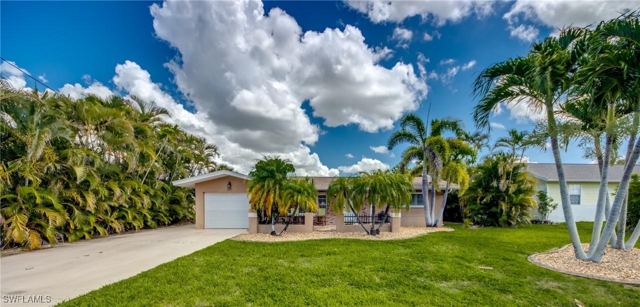 225 SW 43rd Ln., Cape Coral, FL 33914