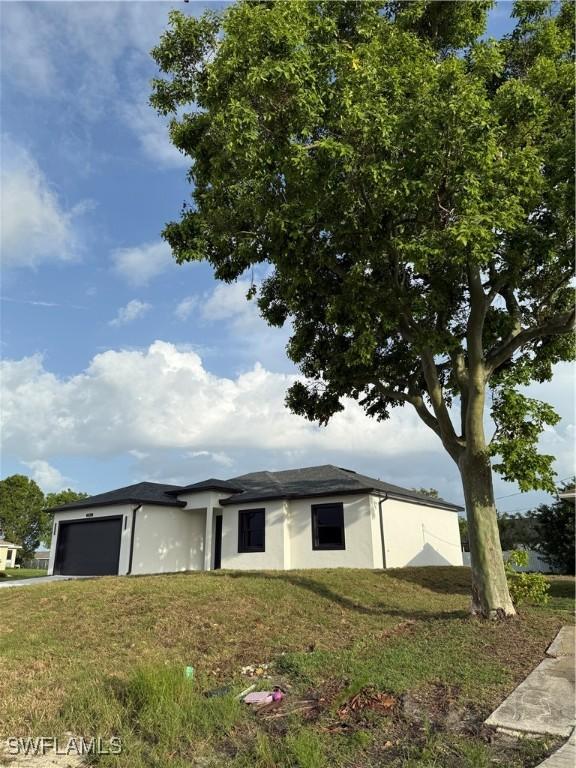306 NE 10th Ter., Cape Coral, FL 33909