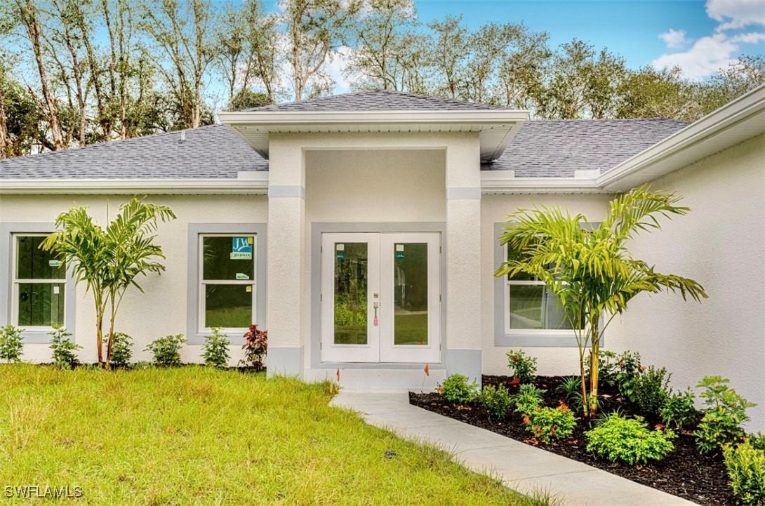 2552 56th Ave., Naples, FL 34120